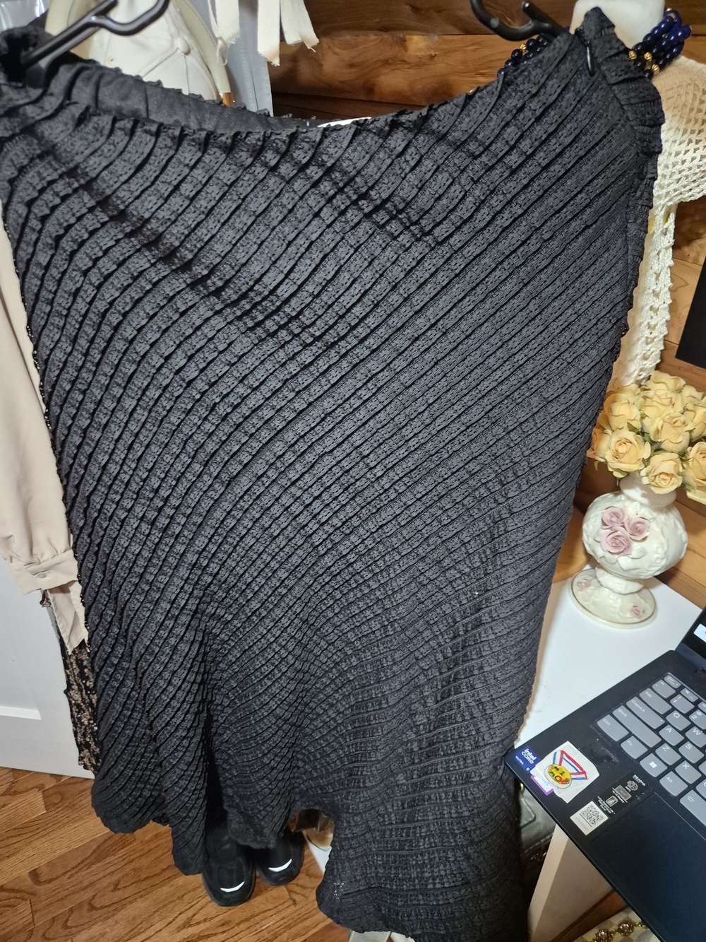 CeCe Black Ribbed Knit Maxi Skirt